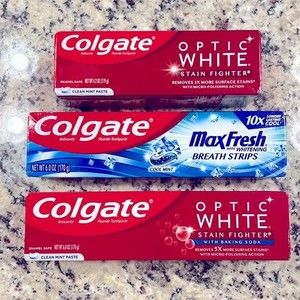 Colgate Optic White and Max Fresh toothpaste bundle